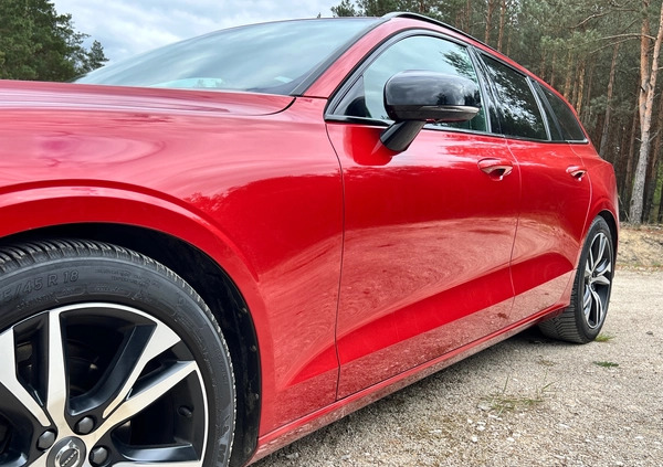 Volvo V60 cena 129000 przebieg: 57000, rok produkcji 2019 z Tuczno małe 781